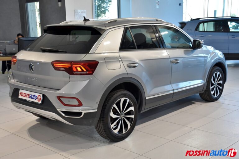 VOLKSWAGEN T-ROC 1.5 TSI 150 CV DSG STYLE USATA
