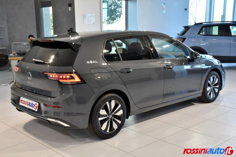 VOLKSWAGEN NEW GOLF 8.5 1.5 TSI 150 CV LIFE GOAL EDITION USATA