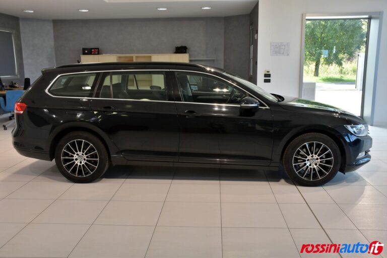 VOLKSWAGEN PASSAT VARIANT DIESEL 1.6 TDI 120 CV DSG BUSINESS USATA