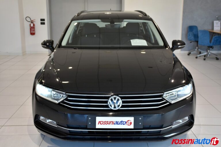 VOLKSWAGEN PASSAT VARIANT DIESEL 1.6 TDI 120 CV DSG BUSINESS USATA