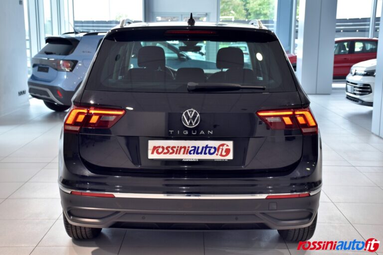 VOLKSWAGEN TIGUAN BENZINA 1.5 TSI 131 CV LIFE USATO