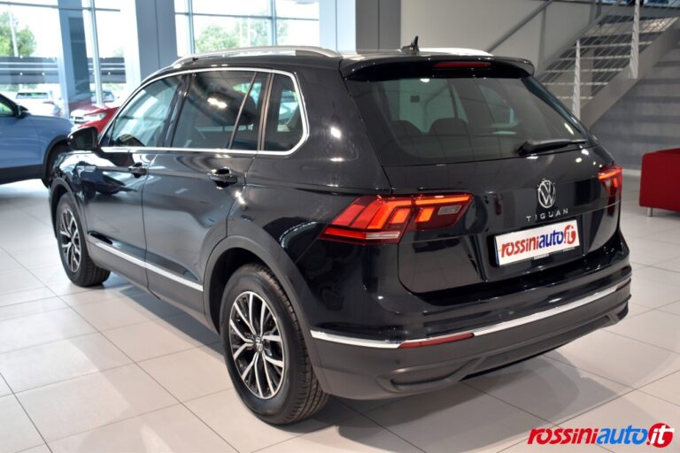VOLKSWAGEN TIGUAN BENZINA 1.5 TSI 131 CV LIFE USATO