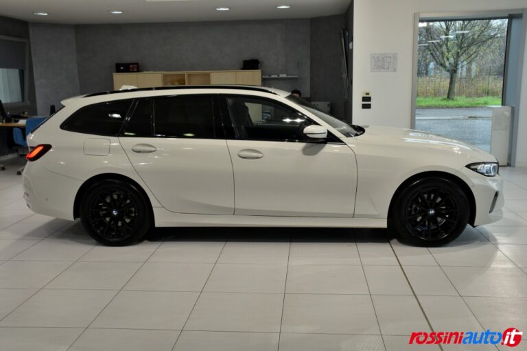 BMW 318D TOURING 150 CV G21 RESTYLING DIESEL USATO