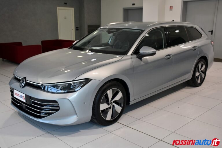 VOLKSWAGEN NEW PASSAT DIESEL 2.0 TDI 150 CV DSG BUSINESS USATA