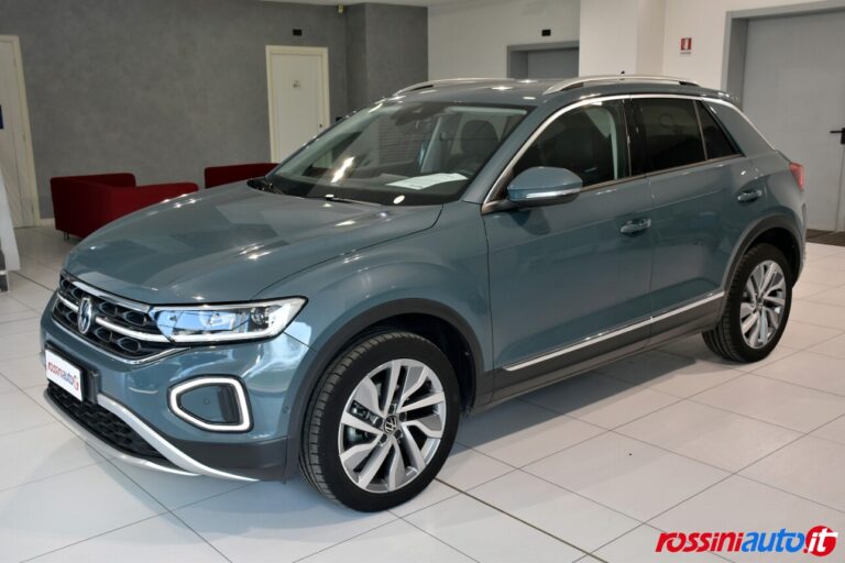 VOLKSWAGEN T-ROC BENZINA 1.5 TSI 150 CV DSG STYLE USATA