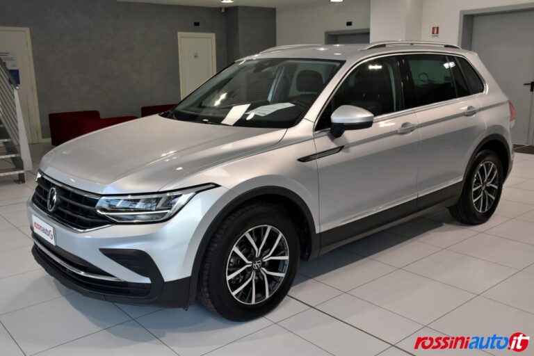 VOLKSWAGEN TIGUAN BENZINA 1.5 TSI 150 CV DSG LIFE USATA