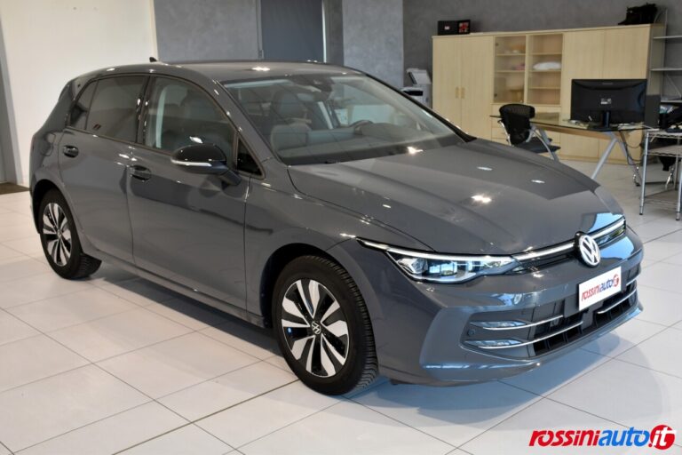 VOLKSWAGEN GOLF 8.5 DIESEL 2.0 TDI 150 CV DSG LIFE GOAL EDITION USATA