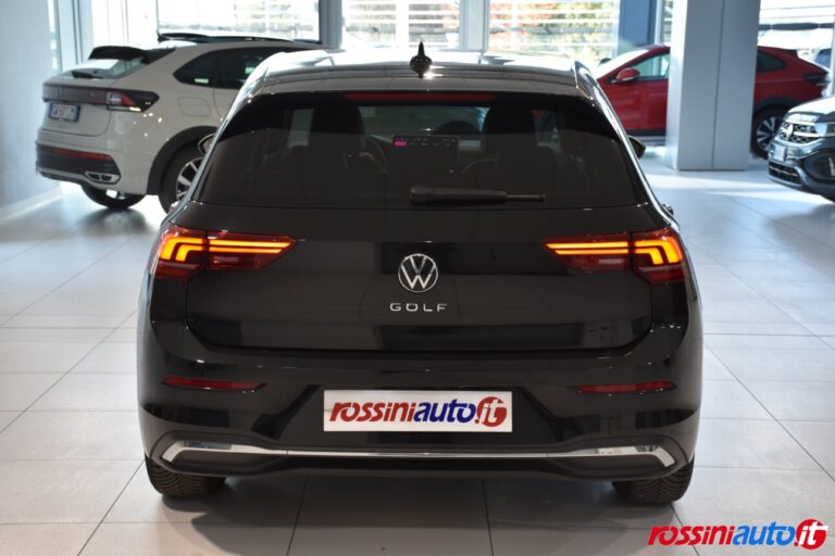 VOLKSWAGEN GOLF 8.5 DIESEL 2.0 TDI 150 CV DSG LIFE GOAL EDITION USATO