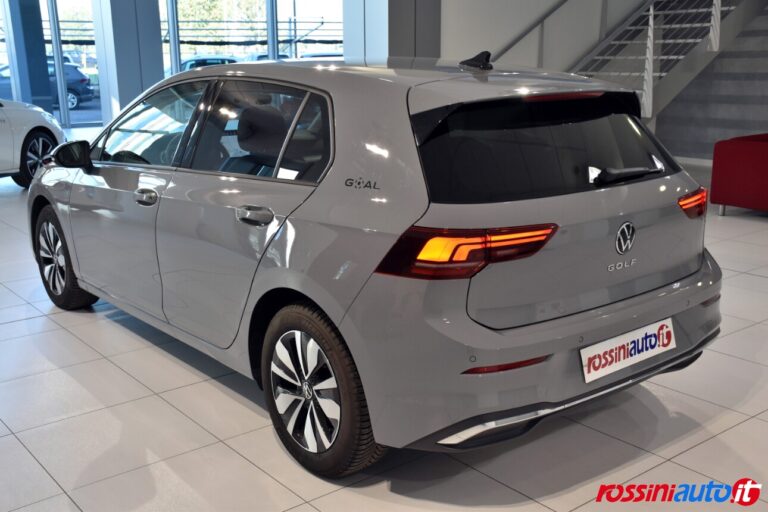 VOLKSWAGEN GOLF 8.5 2.0 TDI 150 CV DSG LIFE GOAL EDITION USATA