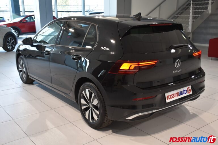 VOLKSWAGEN GOLF 8.5 DIESEL 2.0 TDI 150 CV DSG LIFE GOAL EDITION USATO