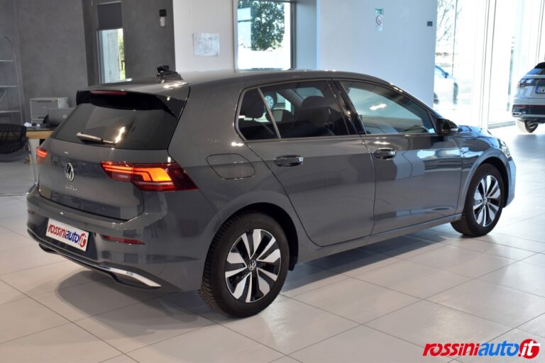 VOLKSWAGEN GOLF 8.5 DIESEL 2.0 TDI 150 CV DSG LIFE GOAL EDITION USATA