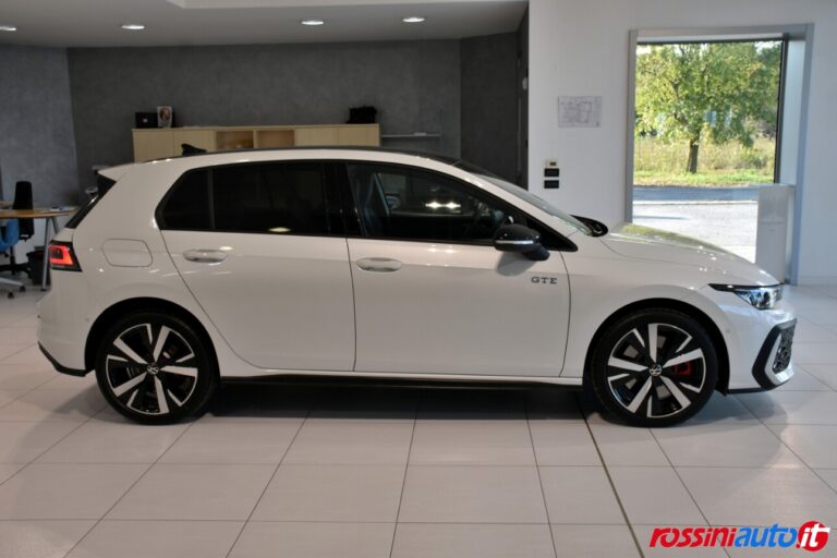 VOLKSWAGEN NUOVA GOLF 8.5 GTE 1.5 E-HYBRID 272 CV DSG USATA