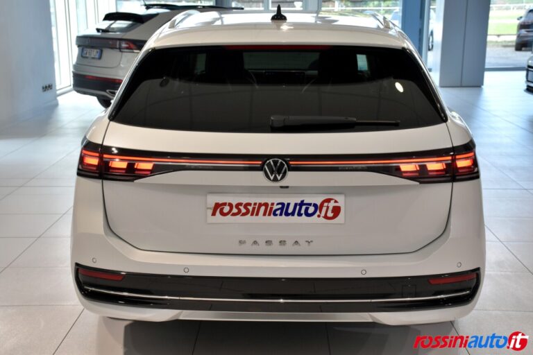 VOLKSWAGEN NEW PASSAT 2.0 TDI 150 CV DSG BUSINESS USATA