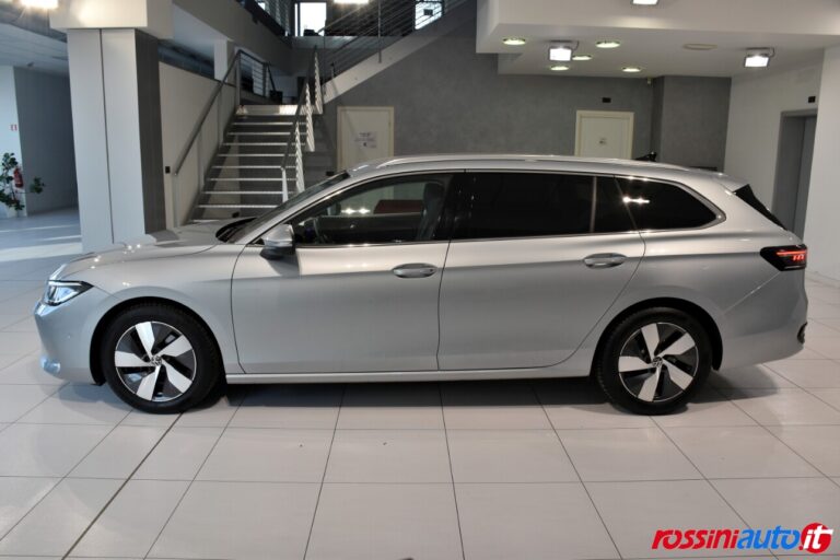 VOLKSWAGEN NEW PASSAT DIESEL 2.0 TDI 150 CV DSG BUSINESS USATA