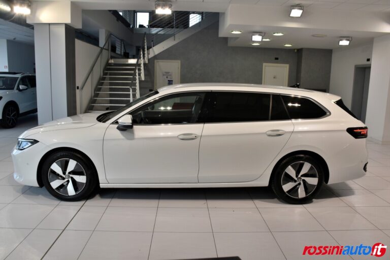 VOLKSWAGEN NEW PASSAT 2.0 TDI 150 CV DSG BUSINESS USATA