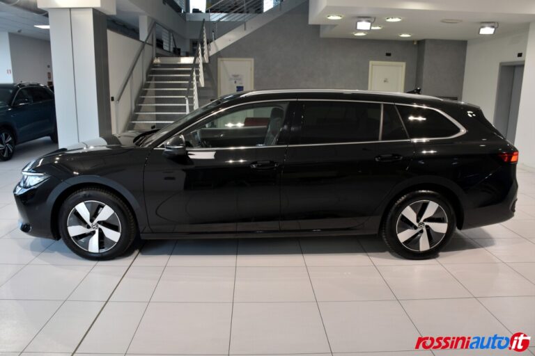 VOLKSWAGEN NEW PASSAT 2.0 TDI 150 CV DSG BUSINESS USATA