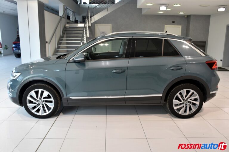 VOLKSWAGEN T-ROC BENZINA 1.5 TSI 150 CV DSG STYLE USATA