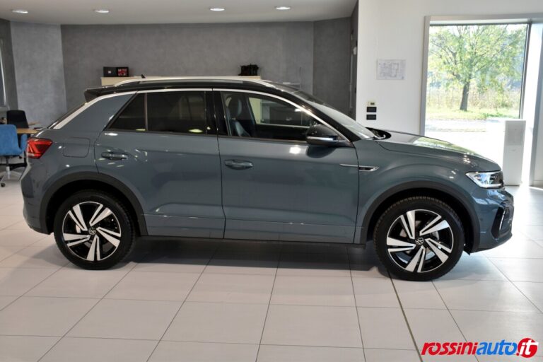 VOLKSWAGEN T-ROC  BENZINA 1.5 TSI 150 CV R-LINE USATA