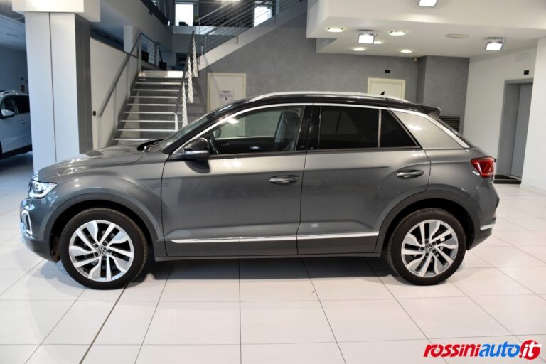 VOLKSWAGEN T-ROC BENZINA 1.5 TSI 150 CV STYLE USATA