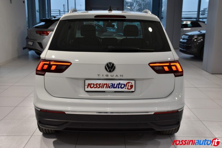 VOLKSWAGEN TIGUAN BENZINA 1.5 TSI 150 CV DSG LIFE USATO