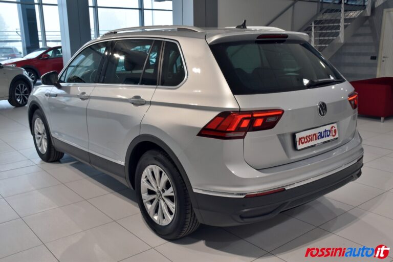 VOLKSWAGEN TIGUAN 1.5 TSI 150 CV DSG LIFE BENZINA USATO