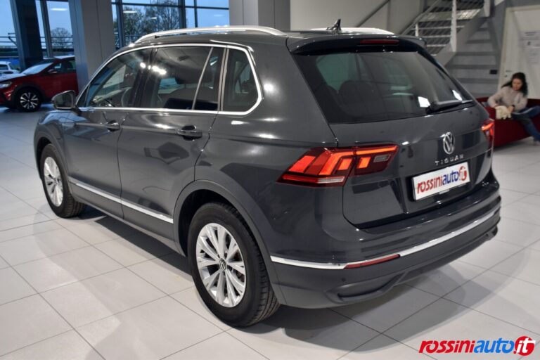 VOLKSWAGEN TIGUAN 1.5 TSI 150 CV DSG LIFE BENZINA USATO