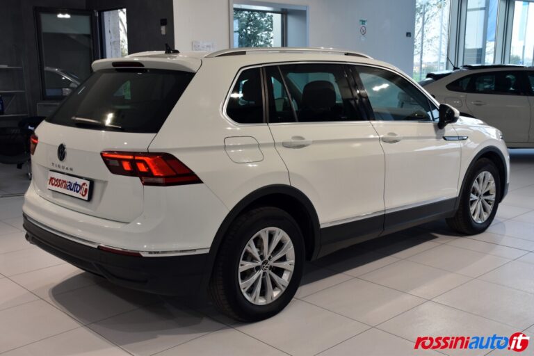 VOLKSWAGEN TIGUAN DIESEL 2.0 TDI 150 CV DSG LIFE USATO