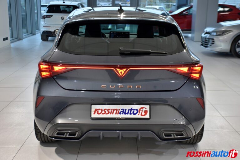 CUPRA NUOVA LEON 1.5 HYBRID 150 CV DSG USATO