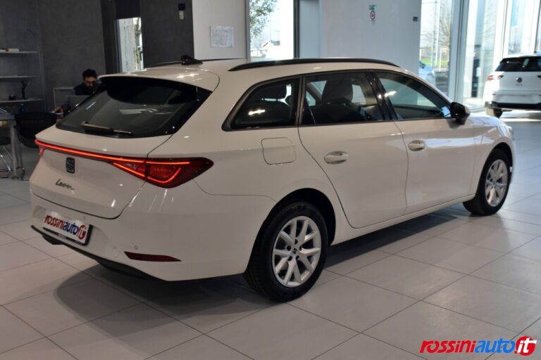 SEAT LEON SPORTSTOURER 2.0 TDI 150 CV DSG BUSINESS USATA