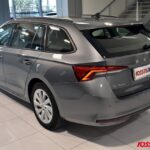 SKODA NUOVA OCTAVIA WAGON 2.0 TDI 150 CV DSG SELECTION DIESEL USATA