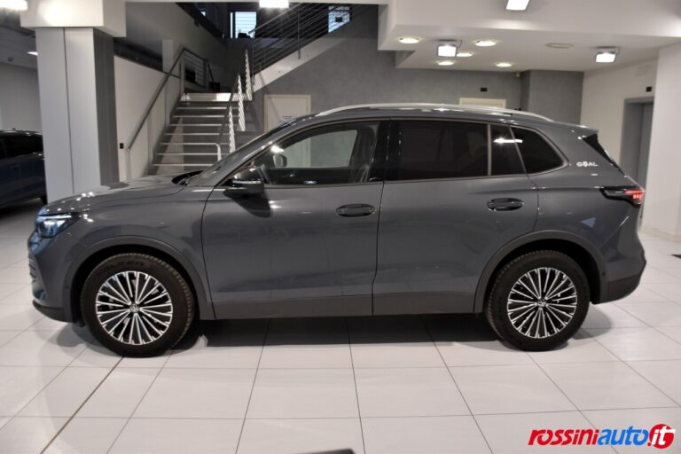 VOLKSWAGEN NUOVO TIGUAN DIESEL 2.0 TDI 150 CV DSG EDITION PLUS USATO