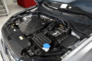 VOLKSWAGEN T-ROC DIESEL 2.0 TDI 150 CV DSG R-LINE USATA