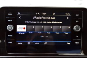VOLKSWAGEN T-ROC DIESEL 2.0 TDI 150 CV DSG R-LINE USATA