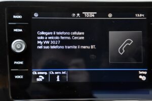 VOLKSWAGEN T-ROC DIESEL 2.0 TDI 150 CV DSG R-LINE USATA