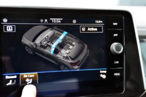 VOLKSWAGEN T-ROC DIESEL 2.0 TDI 150 CV DSG R-LINE USATA