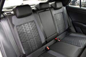 VOLKSWAGEN T-ROC DIESEL 2.0 TDI 150 CV DSG R-LINE USATA