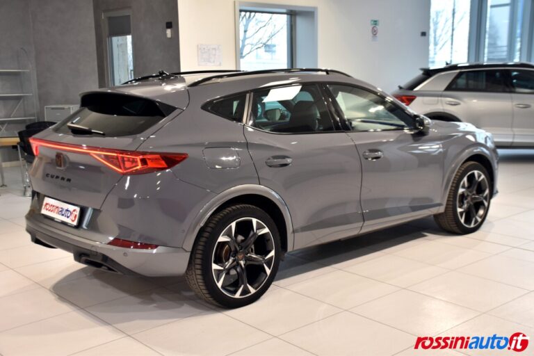 CUPRA FORMENTOR PLUG-IN 1.4 E-HYBRID 204 CV DSG USATA