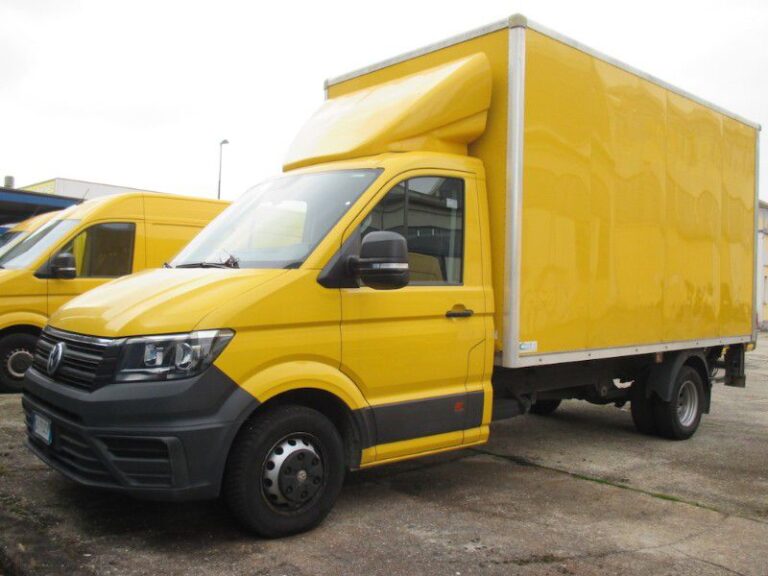 VOLKSWAGEN CRAFTER 50/35 2.0 BITDI 177 CV L4 CABINATO SPONDA USATO