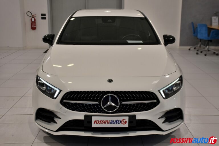 MERCEDES CLASSE A200 163 CV AUTOMATIC PREMIUM BENZINA USATA