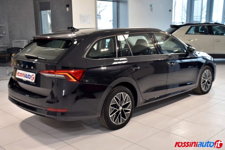 SKODA OCTAVIA WAGON 2.0 TDI 116 CV DSG EXECUTIVE USATA