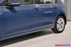 VOLKSWAGEN NUOVA GOLF 8.5 DIESEL 2.0 TDI 150 CV DSG STYLE USATA