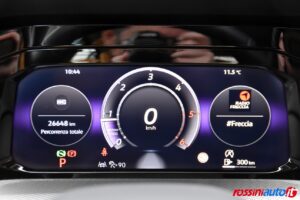 VOLKSWAGEN NUOVA GOLF 8.5 DIESEL 2.0 TDI 150 CV DSG STYLE USATA