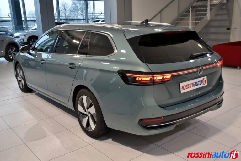 VOLKSWAGEN NUOVA PASSAT 2.0 TDI 150 CV DSG BUSINESS DIESEL USATA