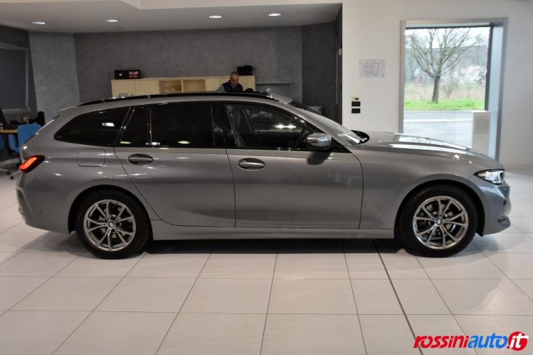 BMW 318D TOURING G21 RESTYLING 150 CV STEPTRONIC USATO