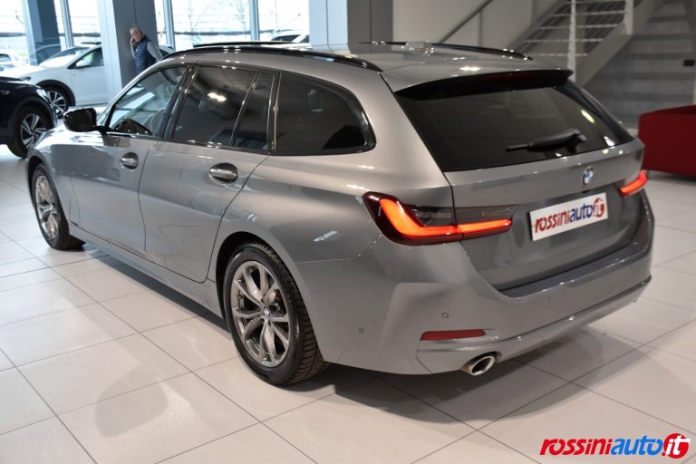 BMW 318D TOURING G21 RESTYLING 150 CV STEPTRONIC USATO