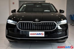 SKODA NUOVA SUPERB DIESEL 2.0 TDI 150 CV DSG STYLE USATA