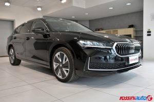 SKODA NUOVA SUPERB DIESEL 2.0 TDI 150 CV DSG STYLE USATA