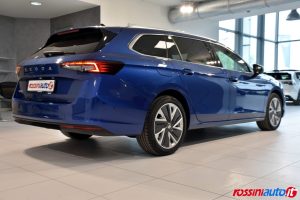 SKODA SUPERB DIESEL 2.0 TDI 150 CV DSG STYLE USATA
