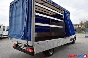 VOLKSWAGEN CRAFTER 50/35 2.0 TDI 122 CV L4 RWD CENTINA E TELO USATO