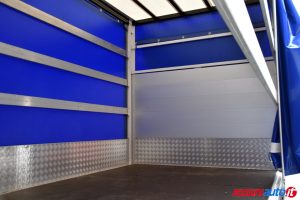 VOLKSWAGEN CRAFTER 50/35 2.0 TDI 122 CV L4 RWD CENTINA E TELO USATO